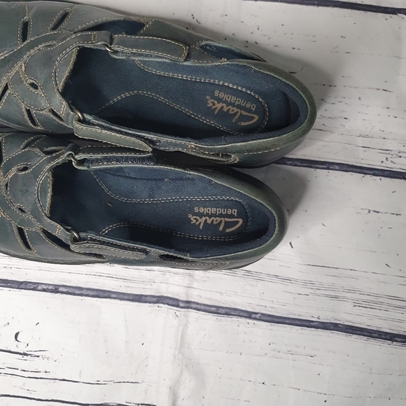 Clarks Bendables Mary Jane Styled Distressed Grey Leather Shoes Size 8 - Picture 5 of 8